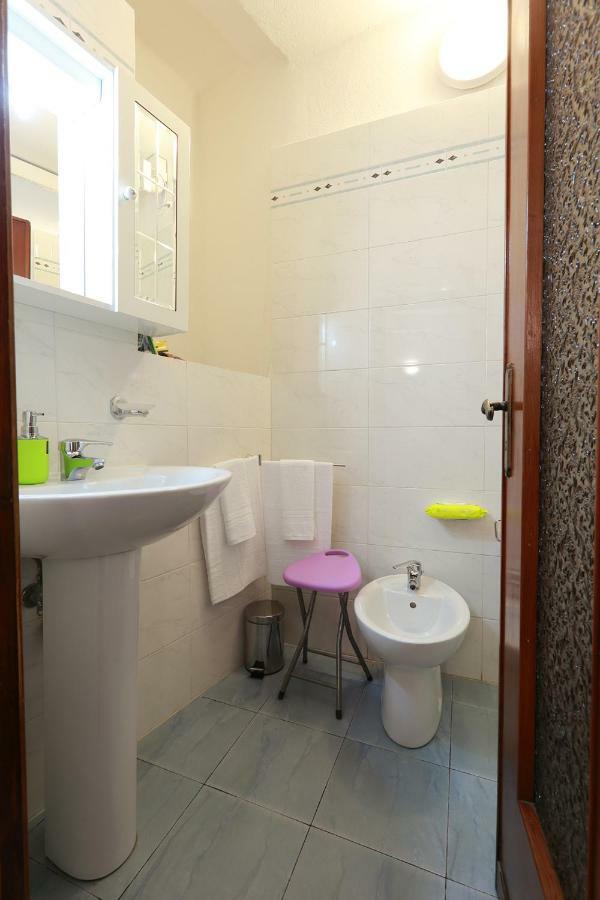 מנרולה Lory'S Suite מראה חיצוני תמונה